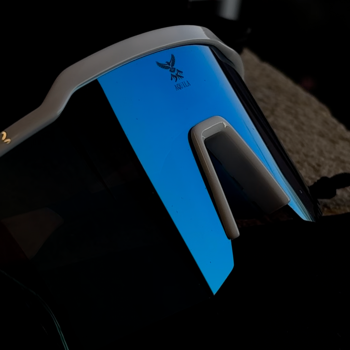 Lunettes de soleil - AQUILA